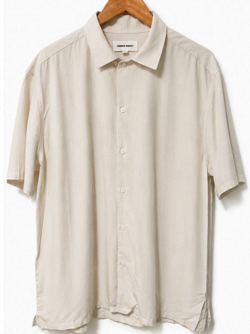 Common Market Men’s Beige Short Sleeve Button Up Shirt Size Large Minimalist NEW